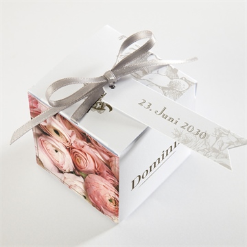 Geschenkbox Hochzeit traditionell - vue 3