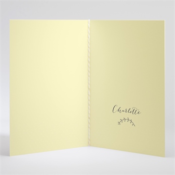 Kirchenheft Taufe pictos rund und kraft in gelb - Vue 3