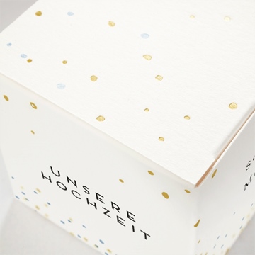 Geschenkbox Hochzeit goldkonfetti - Vue 2