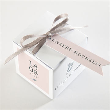 Geschenkbox Hochzeit blumenkranz - Vue 3