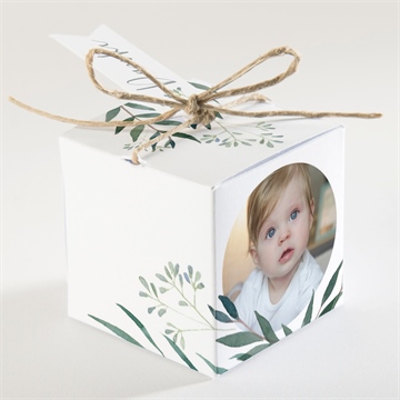 Geschenkbox Taufe pflanzenschmuck - Vue 2