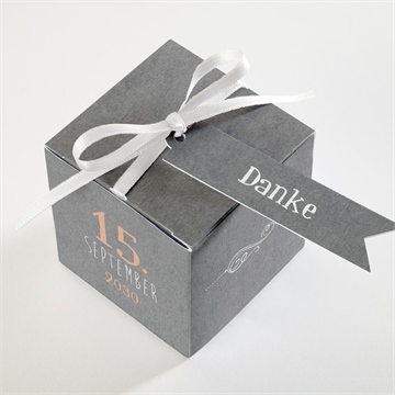 Geschenkbox Kommunion kommunionssymbole - Vue 3