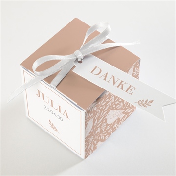 Geschenkbox Taufe kleines vögelchen - vue 3