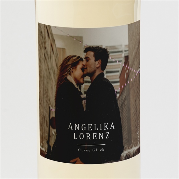 Flaschenetikett Hochzeit Vor dem Objektiv ref.N3001859